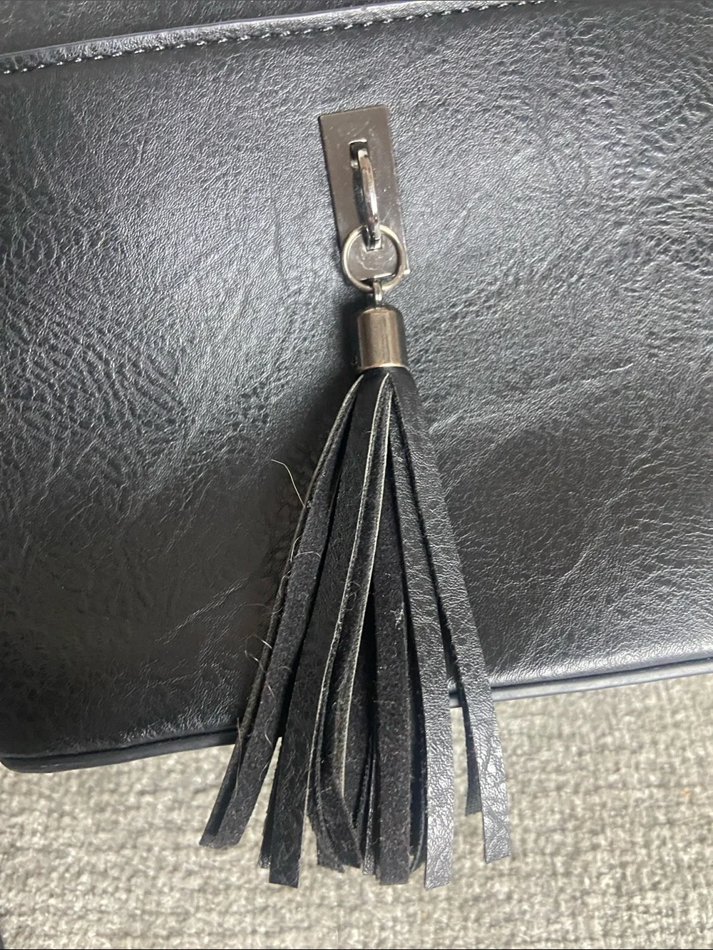 Elegant Black Tassel Crossbody Bag by